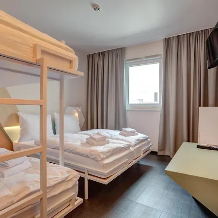 فندق Meininger Hauptbahnhof هايدلبرغ