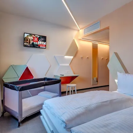 Meininger Hauptbahnhof Hotel Heidelberg