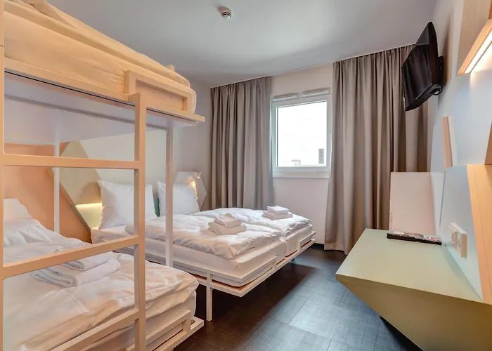 Hotel Meininger Hauptbahnhof Heidelberg