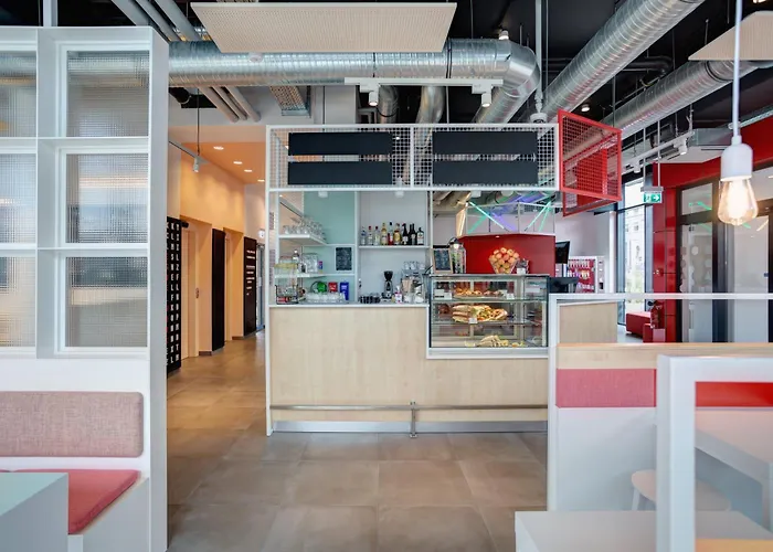 Meininger Hauptbahnhof Heidelberg