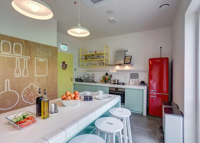 Meininger Hauptbahnhof Heidelberg